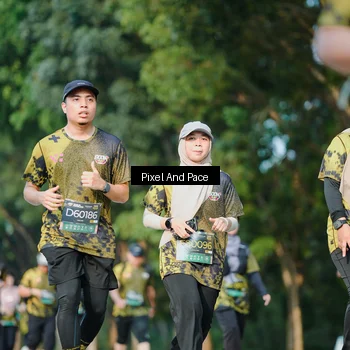 Runner Photo 6909945
