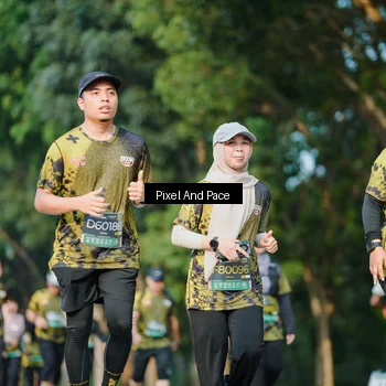 Runner Photo 6909955