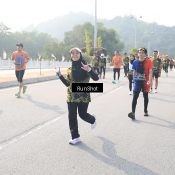 Runner Photo 6909966