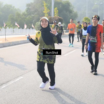 Runner Photo 6909967