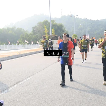 Runner Photo 6909990