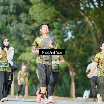Runner Photo 6910025