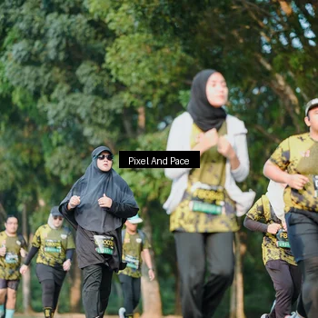 Runner Photo 6910047