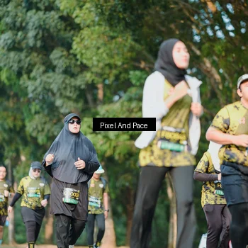Runner Photo 6910048