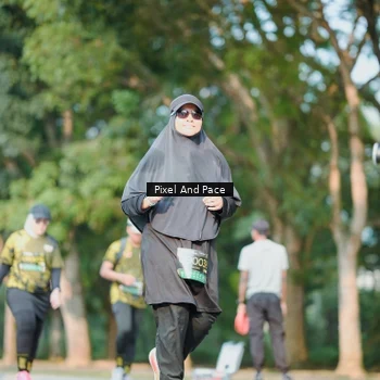 Runner Photo 6910066