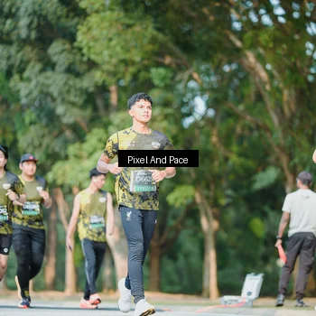 Runner Photo 6910124