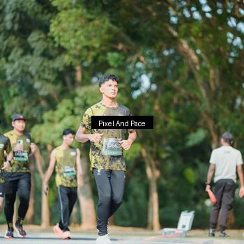 Runner Photo 6910125