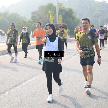 Runner Photo 6910126