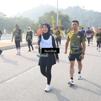 Runner Photo 6910139