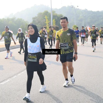 Runner Photo 6910159