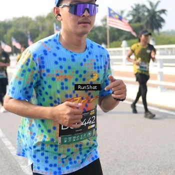 Runner Photo 6910163