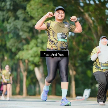 Runner Photo 6910193