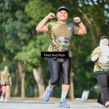 Runner Photo 6910203