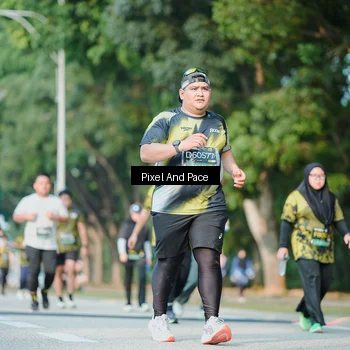 Runner Photo 6910240