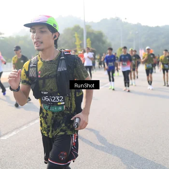 Runner Photo 6910251