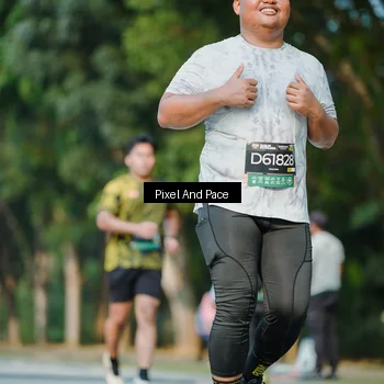 Runner Photo 6910260
