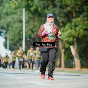 Runner Photo 6910285