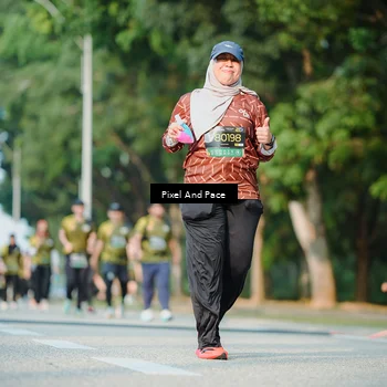 Runner Photo 6910301