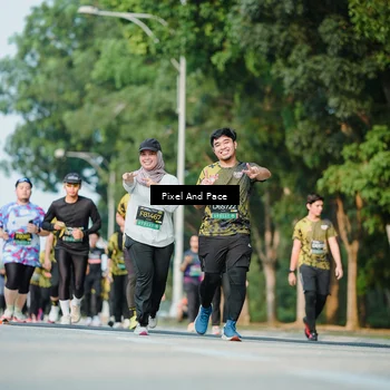 Runner Photo 6910321
