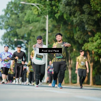Runner Photo 6910326