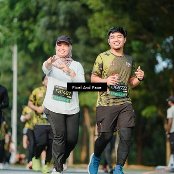 Runner Photo 6910332