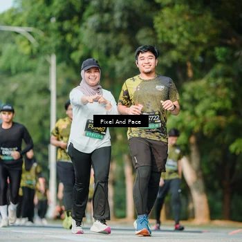 Runner Photo 6910334
