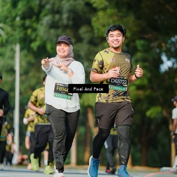 Runner Photo 6910347