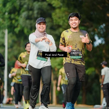 Runner Photo 6910348