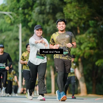 Runner Photo 6910353