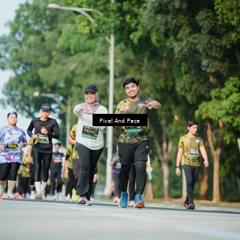 Runner Photo 6910387