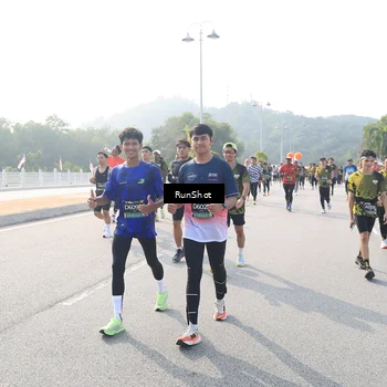 Runner Photo 6910426