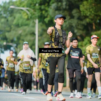 Runner Photo 6910446