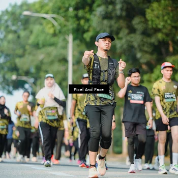 Runner Photo 6910451