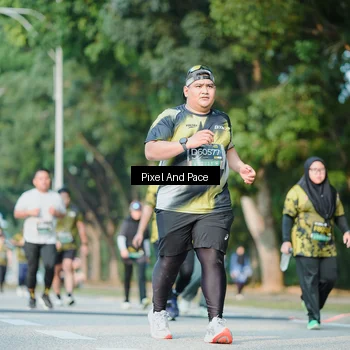 Runner Photo 6910458