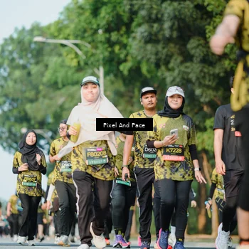 Runner Photo 6910476