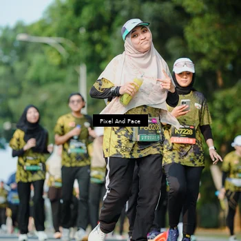 Runner Photo 6910480