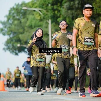 Runner Photo 6910498
