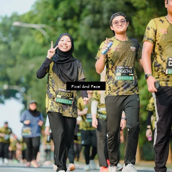 Runner Photo 6910509
