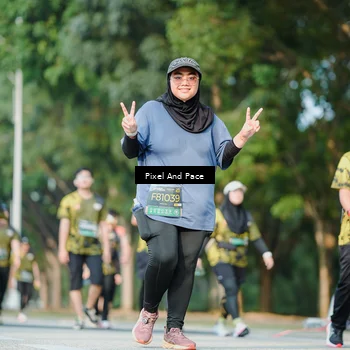 Runner Photo 6910542