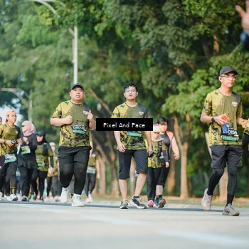 Runner Photo 6910554