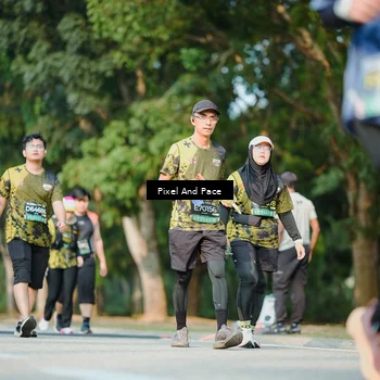 Runner Photo 6910555