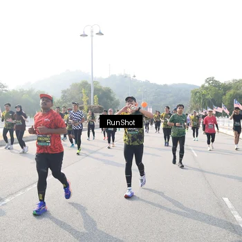 Runner Photo 6910557