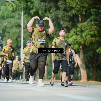 Runner Photo 6910568