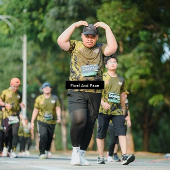 Runner Photo 6910599