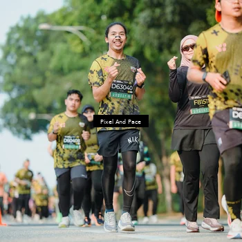 Runner Photo 6910632
