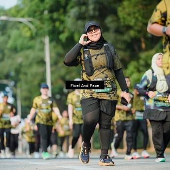 Runner Photo 6910688