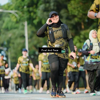 Runner Photo 6910704