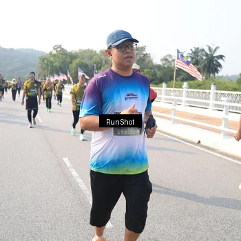 Runner Photo 6910728