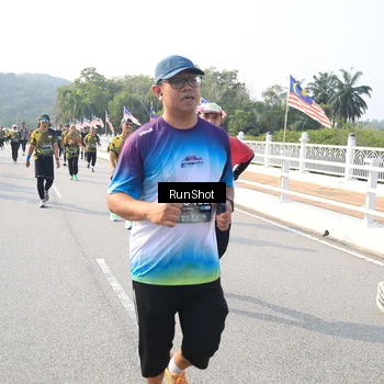 Runner Photo 6910731