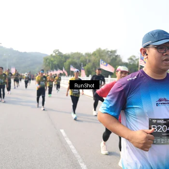 Runner Photo 6910740